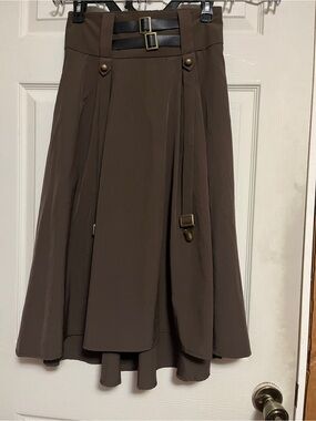 Scarlet Darkness Brown A-Line Midi Skirt with Decorative Buckles